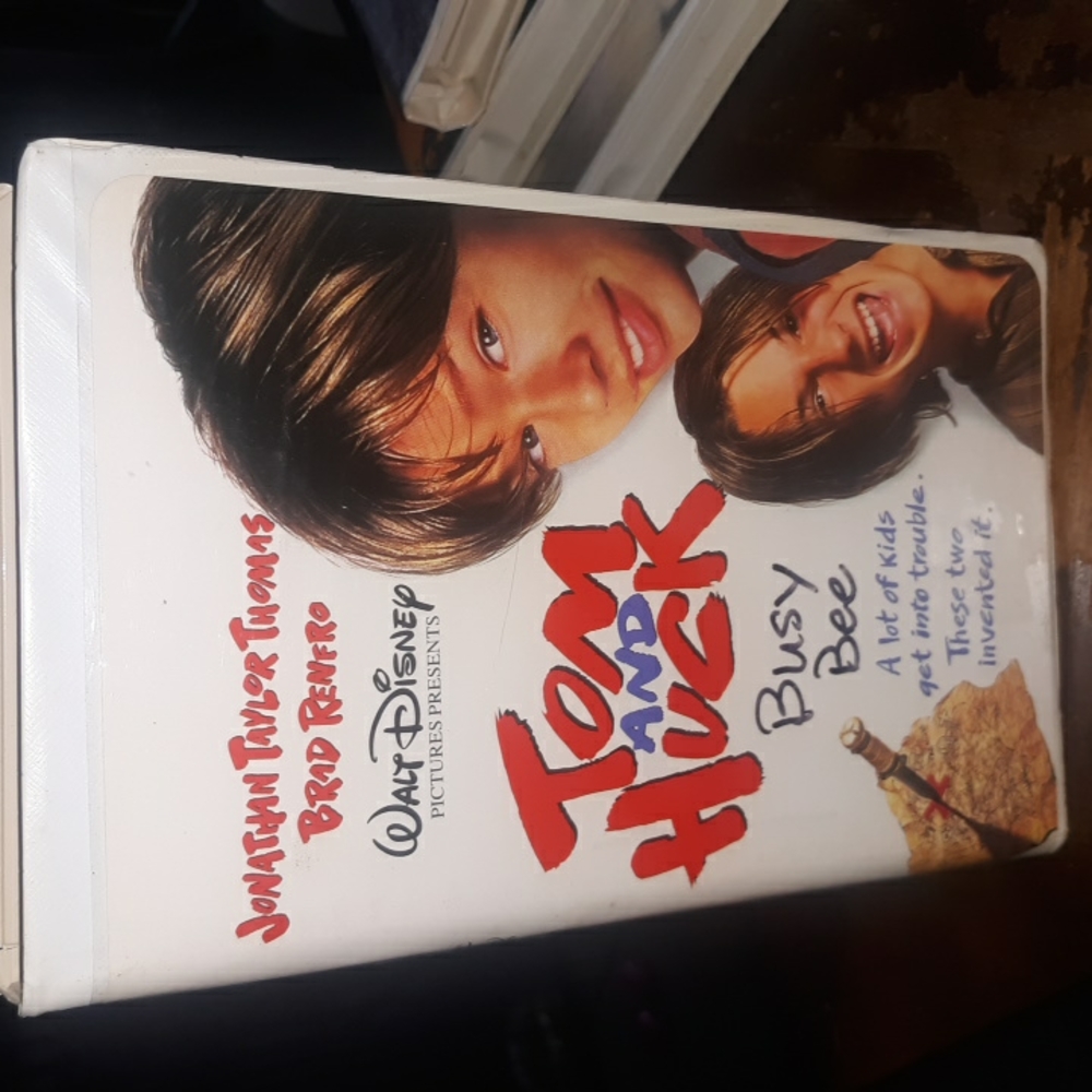 Disney Tom and Huck Busy Bee VHS Tape (SKU AB2)